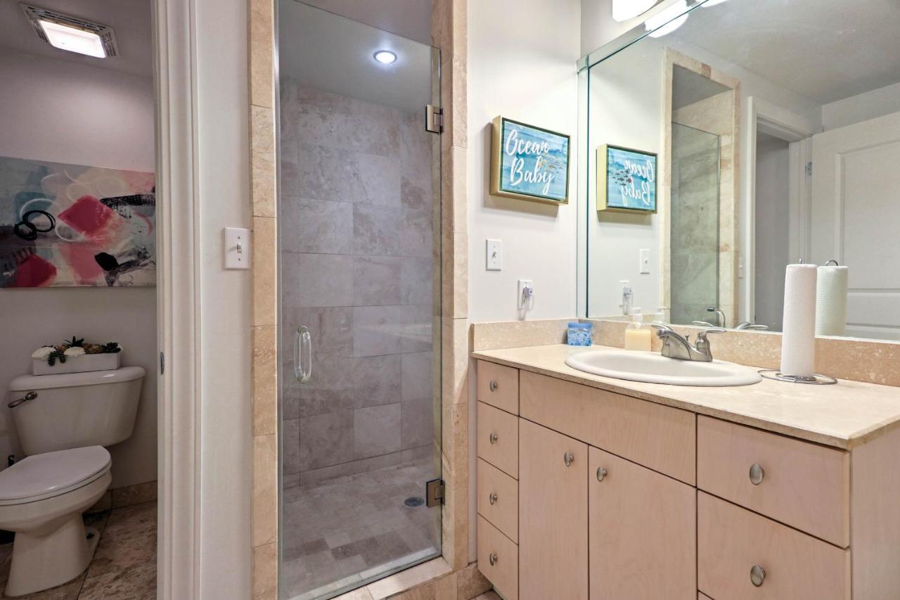 Lavish Beachfront Biloxi Condo With Pvt Patio And Pool! Exterior photo